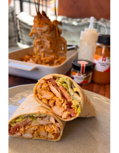 kebab con salsa de yogur